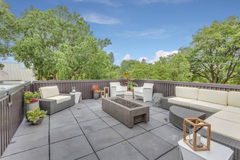 Expertise d'étanchéité pour défauts et non-conformités par AAZ EXPERTISE BÂTIMENT CÔTE D'AZUR à Marseille